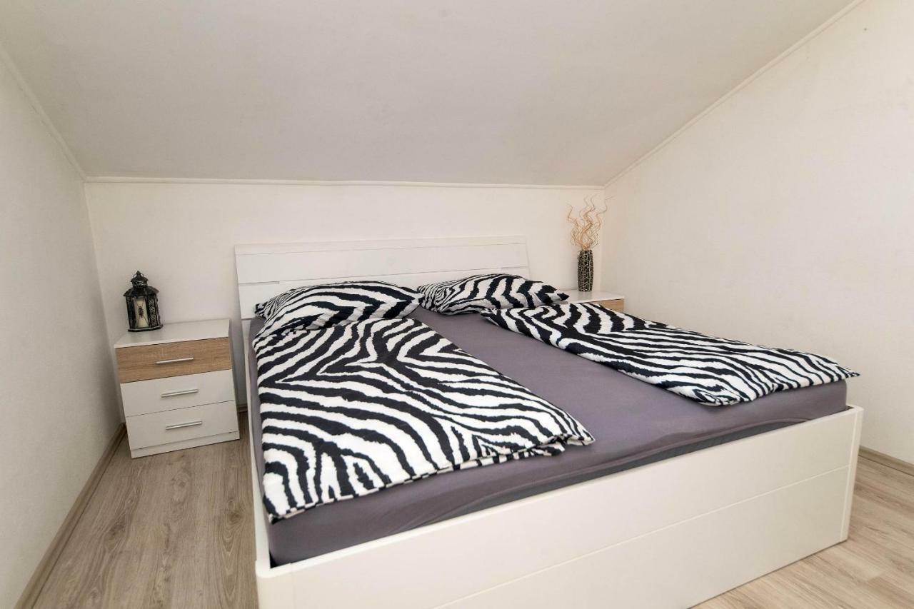 Apartmani Jordanka Crikvenica Esterno foto